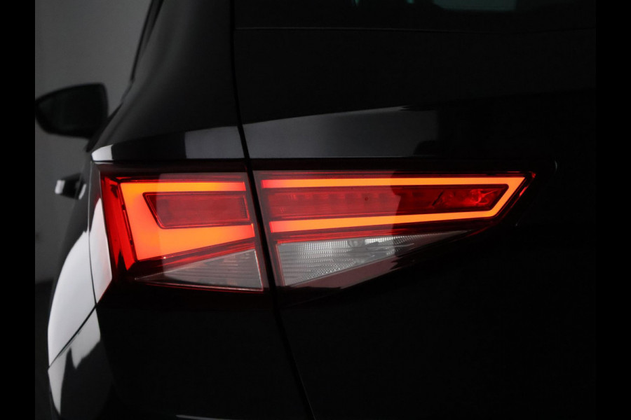 Seat Ateca 1.0 EcoTSI Reference | Parkeersensoren | BT-audio | Elektrisch Inklapbare Buitenspiegels |