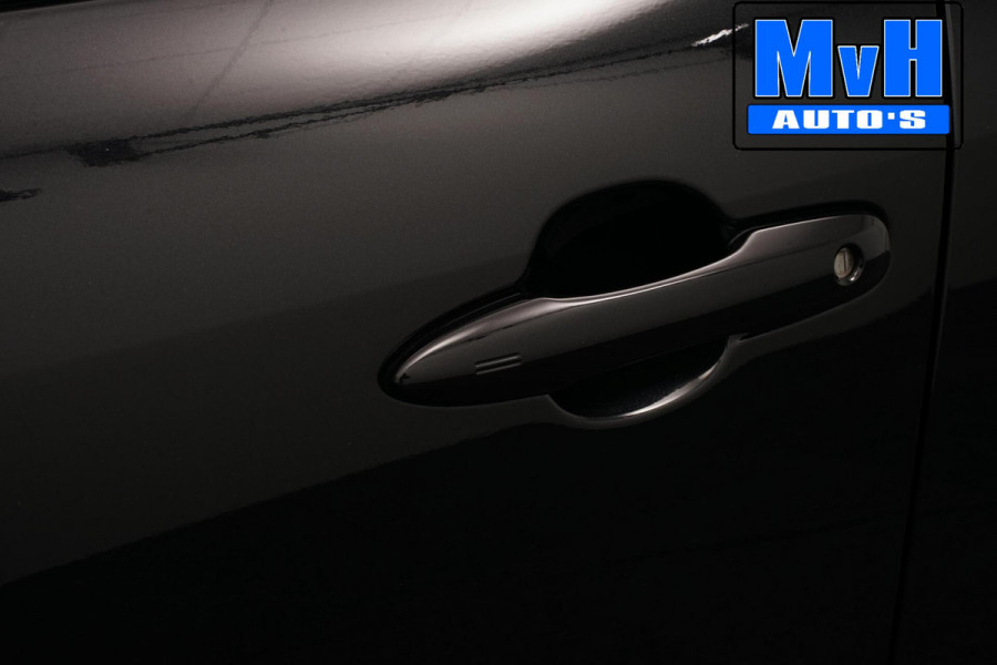 Toyota Yaris Cross 1.5 Hybrid Executive|PANO|JBL|LEER|TREKHAAK