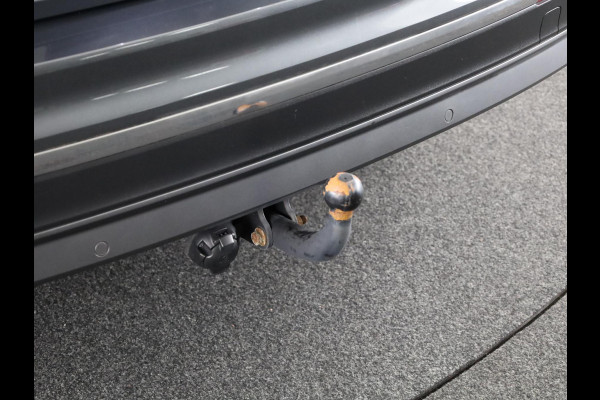 Volkswagen Tiguan 1.5 TSI ACT Highline Automaat (DSG) | Navigatie | Parkeersensoren | Stoelverwarming | Trekhaak |