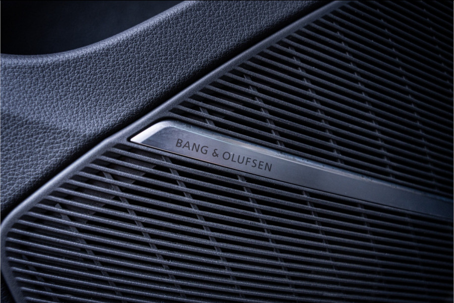 Audi Q8 55 TFSI e quattro Pro Line - Panorama | RS Seats | Luchtvering | B&O | Stoelkoeling & Massage
