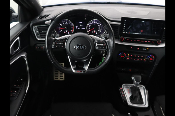 Kia Ceed 1.5 T-GDi MHEV GT-Line | 160pk | Camera | Carplay | Navigatie | Sportstuur | DAB | Parkeerhulp | Getint glas | Cruise control
