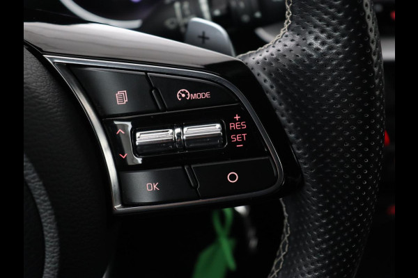 Kia Ceed 1.5 T-GDi MHEV GT-Line | 160pk | Camera | Carplay | Navigatie | Sportstuur | DAB | Parkeerhulp | Getint glas | Cruise control