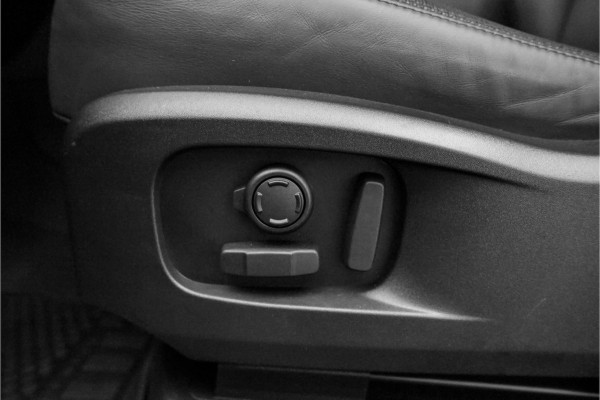 Land Rover Defender 110 2.0 P400e X-Dynamic HSE Urban Widebody 24" Vossen