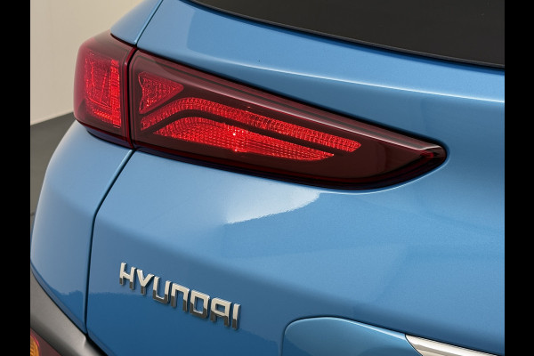Hyundai Kona 1.6I HEV AUT-6 141pk Adap.Cruise Trekhaak HUD Camera Android Apple Carplay Navi Bordherkenning PDC Fashion Keyless Head-Up-Display Lane-Assist+ACC ESP Mild Hybride Priv.Glass Botsing waarsch syst Dodehoek-assistent