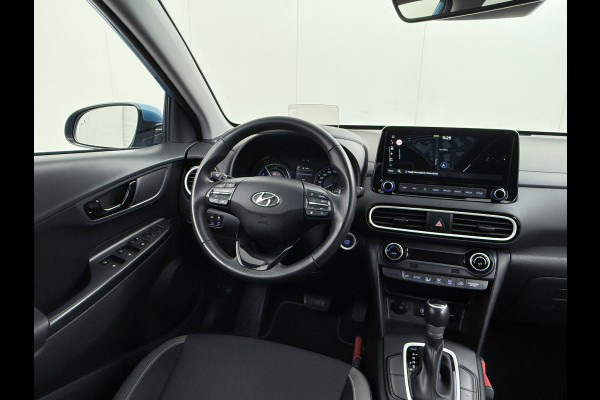 Hyundai Kona 1.6I HEV AUT-6 141pk Adap.Cruise Trekhaak HUD Camera Android Apple Carplay Navi Bordherkenning PDC Fashion Keyless Head-Up-Display Lane-Assist+ACC ESP Mild Hybride Priv.Glass Botsing waarsch syst Dodehoek-assistent