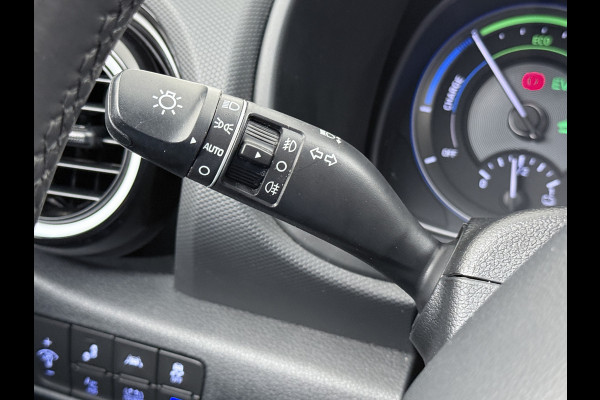 Hyundai Kona 1.6I HEV AUT-6 141pk Adap.Cruise Trekhaak HUD Camera Android Apple Carplay Navi Bordherkenning PDC Fashion Keyless Head-Up-Display Lane-Assist+ACC ESP Mild Hybride Priv.Glass Botsing waarsch syst Dodehoek-assistent