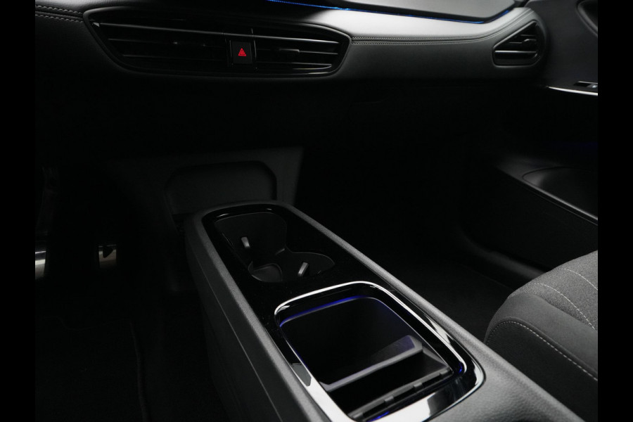 Volkswagen ID.3 Pro Business 59 kWh 232pk Navigatie Stoel/Stuurverwarming Carplay Acc Pdc 232