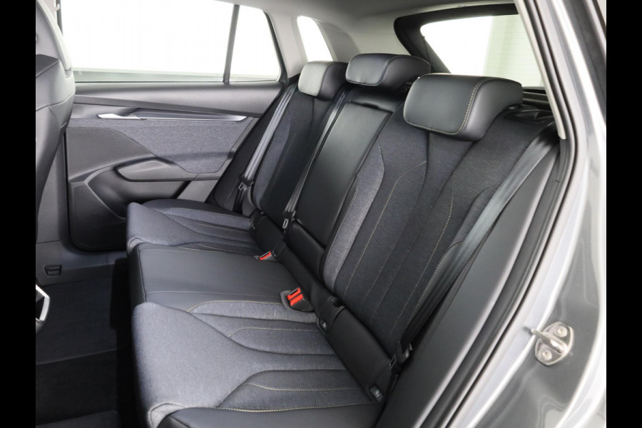 Škoda Elroq 85 Business Edition 286 pk | 21 inch lichtmetalen velgen | Led matrix | Plus pakket