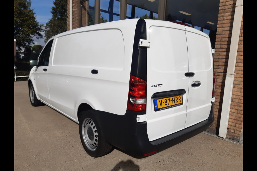 Mercedes-Benz eVito 112 - 66 kWh 290Km Range - Navi - Achteruitrijcamera