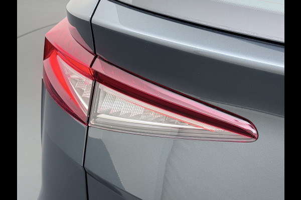 Škoda ENYAQ iV 80 Trekhaak Camera 1/2 Leer Apple Carplay Android First Edition Navi Ecc 19"lm PDC-a+v Cruise Control E-Call SOH.90% Stuurverwarming Led Isofix Keyless-Go DAB Rijstrooksensor Origineel Nederlandse Auto Nieuwprijs €49.645,-