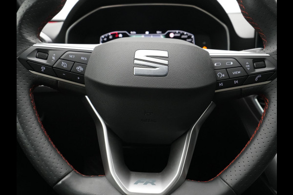 Seat Leon 1.4 TSI 204pk eHybrid PHEV FR Navigatie Camera Keyless Parkassist 18"velgen 29