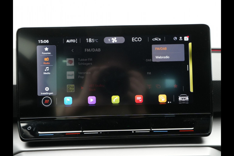 Seat Leon 1.4 TSI 204pk eHybrid PHEV FR Navigatie Camera Keyless Parkassist 18"velgen 29