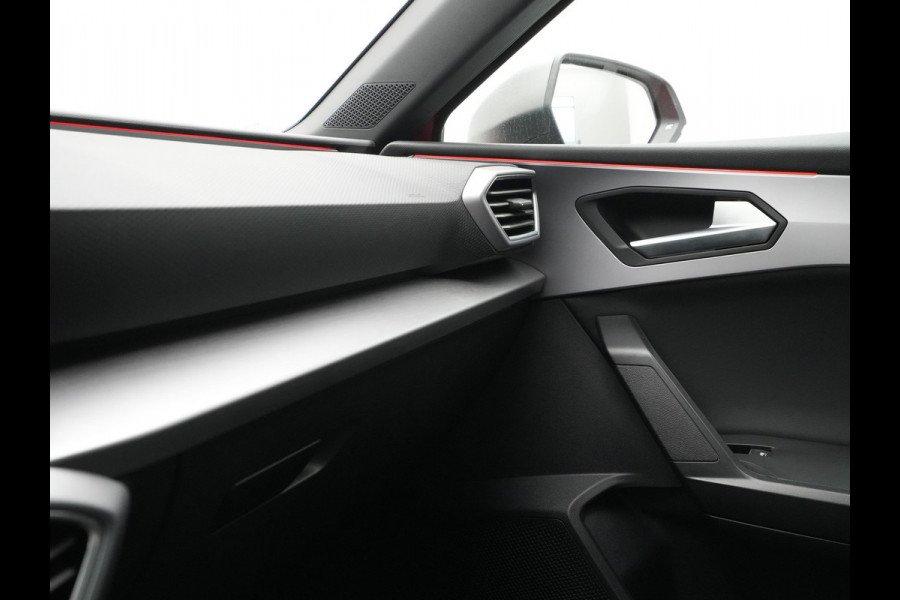 Seat Leon 1.4 TSI 204pk eHybrid PHEV FR Navigatie Camera Keyless Parkassist 18"velgen 29