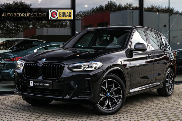 BMW X3 XDrive30e M-SPORT - TREKHAAK - PANO - SFEERVERLICHTING - DAB+ - SHADOW LINE - 30e - PLUG-IN HYBRIDE