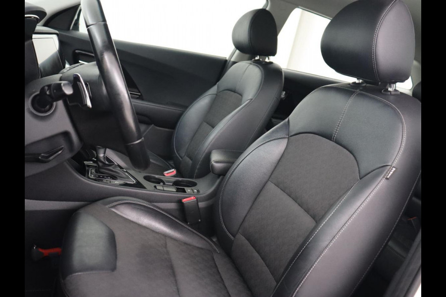 Kia Niro 1.6 GDI Hybrid DynamicLine | Adaptive cruise | cruise | Camera | Carplay | Half leder | Navigatie | DAB | Climate control | Parkeerhulp