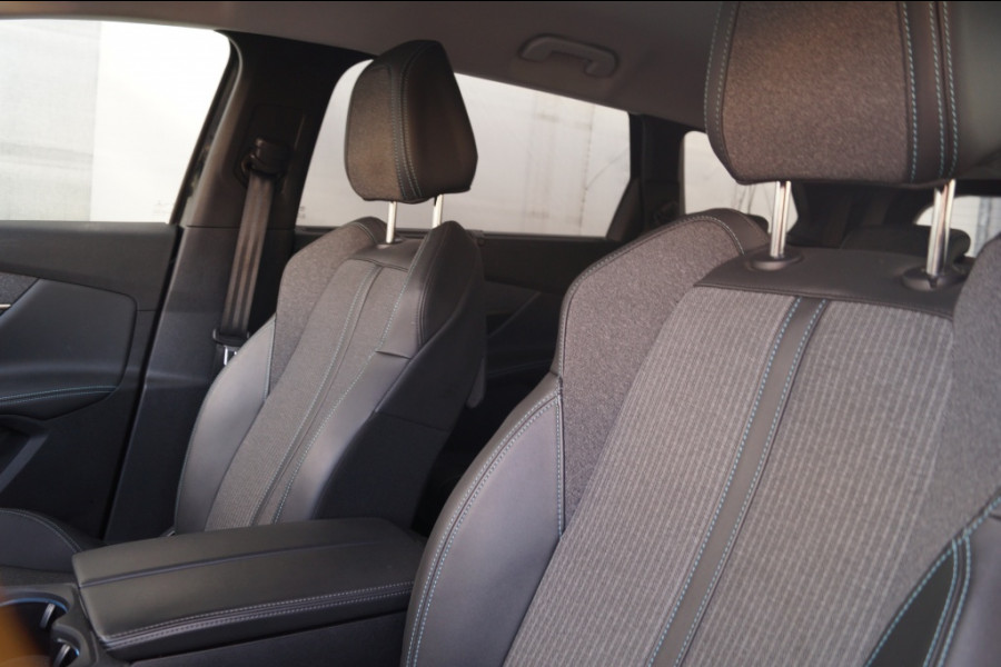 Peugeot 5008 1.2 PureTech Automaat Allure 7-persoons -NAVI-ECC-