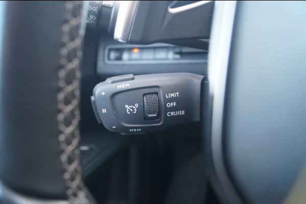 Peugeot 5008 1.2 PureTech Automaat Allure 7-persoons -NAVI-ECC-