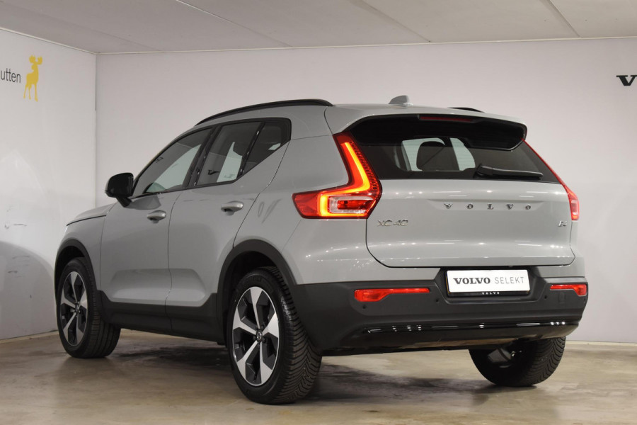 Volvo XC40 B4 211PK Automaat Plus Dark