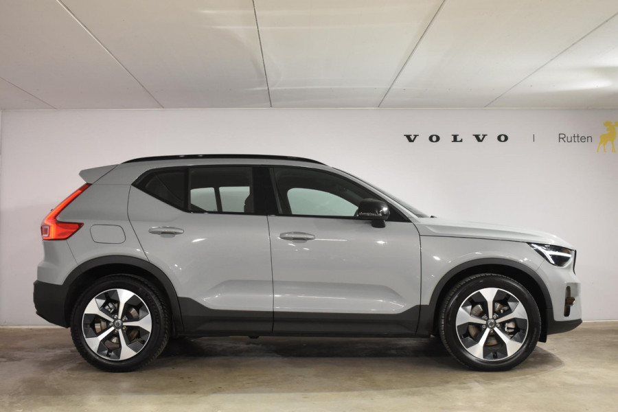 Volvo XC40 B4 211PK Automaat Plus Dark