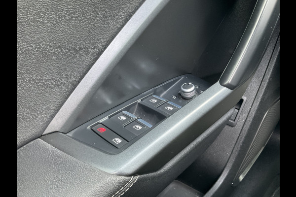 Audi Q3 Sportback 35 TFSI Business Edition S-Line Pano Trekhaak B&O Leer Led Carplay VOL!