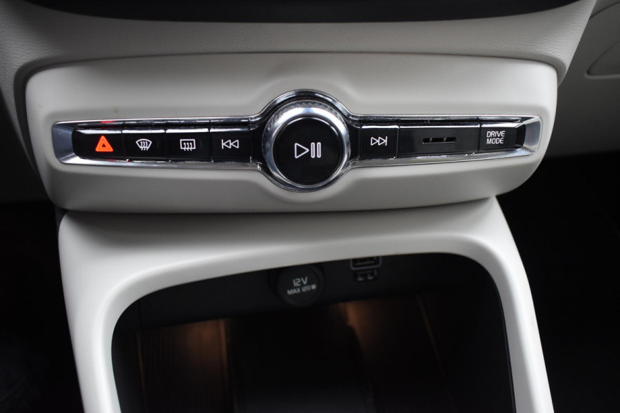 Volvo XC40 T5 262PK Automaat Recharge Inscription