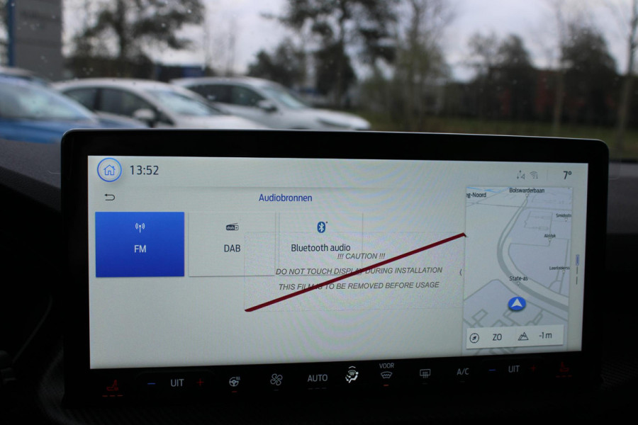 Ford Kuga 2.5 PHEV ST-Line 243 pk | Wegklapbare trekhaak | 2.100 kg trekgewicht! | Winterpakket