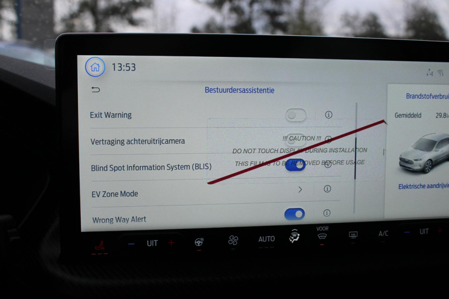 Ford Kuga 2.5 PHEV ST-Line 243 pk | Wegklapbare trekhaak | 2.100 kg trekgewicht! | Winterpakket