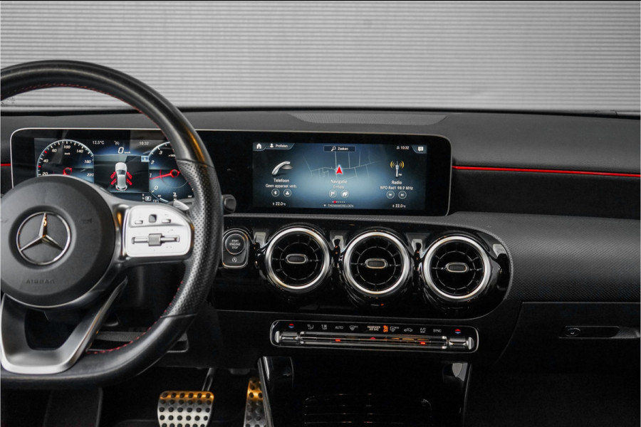 Mercedes-Benz A-Klasse 180 AMG Night Navi Camera 18"