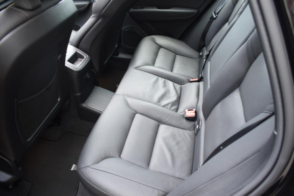 Volvo XC60 T6 350PK Automaat Plug-in Hybrid AWD Plus Dark