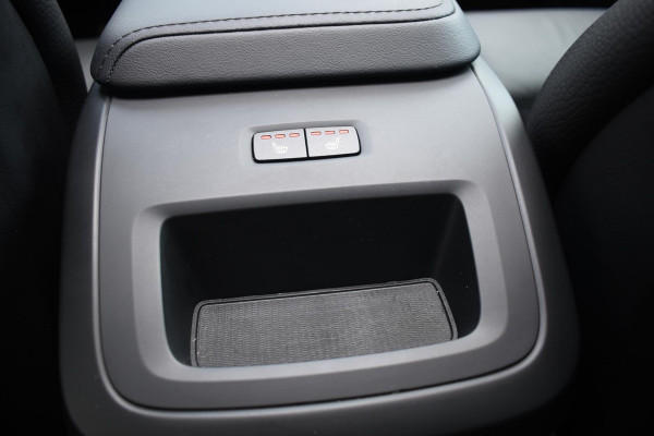 Volvo XC60 T6 350PK Automaat Plug-in Hybrid AWD Plus Dark