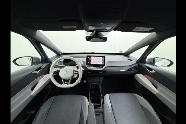 Volkswagen ID.3 First Plus 58kWh Apple Carplay Android Auto Adap.Cruise 19"lm Navi Camera Pdc Stoel+Stuurverwarming Keyless Advanced Matrix Led Led-a.licht Dynamisch Lmv Isofix DAB Privacy Glas Rijstrooksensor soh 86% 1e Eigenaar Origineel Nederlandse Auto Nieuwprijs €43.675,-