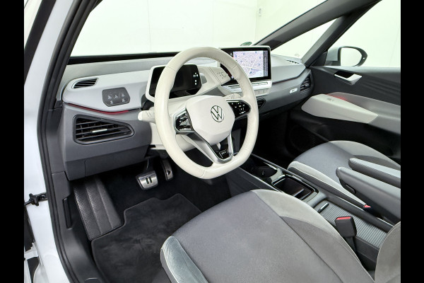 Volkswagen ID.3 First Plus 58kWh Apple Carplay Android Auto Adap.Cruise 19"lm Navi Camera Pdc Stoel+Stuurverwarming Keyless Advanced Matrix Led Led-a.licht Dynamisch Lmv Isofix DAB Privacy Glas Rijstrooksensor soh 86% 1e Eigenaar Origineel Nederlandse Auto Nieuwprijs €43.675,-