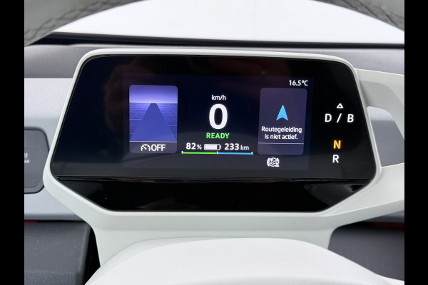 Volkswagen ID.3 First Plus 58kWh Apple Carplay Android Auto Adap.Cruise 19"lm Navi Camera Pdc Stoel+Stuurverwarming Keyless Advanced Matrix Led Led-a.licht Dynamisch Lmv Isofix DAB Privacy Glas Rijstrooksensor soh 86% 1e Eigenaar Origineel Nederlandse Auto Nieuwprijs €43.675,-