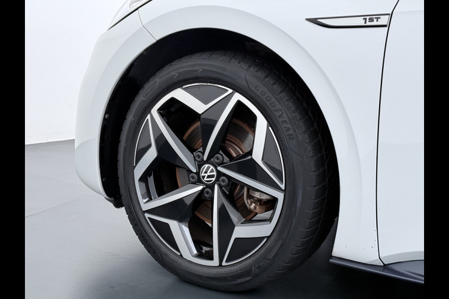 Volkswagen ID.3 First Plus 58kWh Apple Carplay Android Auto Adap.Cruise 19"lm Navi Camera Pdc Stoel+Stuurverwarming Keyless Advanced Matrix Led Led-a.licht Dynamisch Lmv Isofix DAB Privacy Glas Rijstrooksensor soh 86% 1e Eigenaar Origineel Nederlandse Auto Nieuwprijs €43.675,-