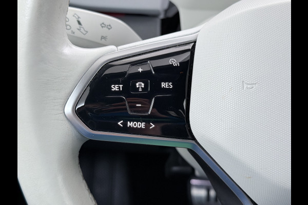 Volkswagen ID.3 First Plus 58kWh Apple Carplay Android Auto Adap.Cruise 19"lm Navi Camera Pdc Stoel+Stuurverwarming Keyless Advanced Matrix Led Led-a.licht Dynamisch Lmv Isofix DAB Privacy Glas Rijstrooksensor soh 86% 1e Eigenaar Origineel Nederlandse Auto Nieuwprijs €43.675,-