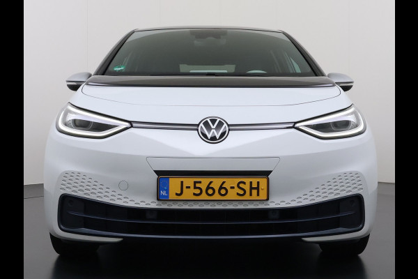 Volkswagen ID.3 First Plus 58kWh Apple Carplay Android Auto Adap.Cruise 19"lm Navi Camera Pdc Stoel+Stuurverwarming Keyless Advanced Matrix Led Led-a.licht Dynamisch Lmv Isofix DAB Privacy Glas Rijstrooksensor soh 86% 1e Eigenaar Origineel Nederlandse Auto Nieuwprijs €43.675,-