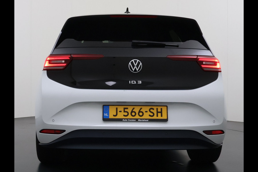 Volkswagen ID.3 First Plus 58kWh Apple Carplay Android Auto Adap.Cruise 19"lm Navi Camera Pdc Stoel+Stuurverwarming Keyless Advanced Matrix Led Led-a.licht Dynamisch Lmv Isofix DAB Privacy Glas Rijstrooksensor soh 86% 1e Eigenaar Origineel Nederlandse Auto Nieuwprijs €43.675,-