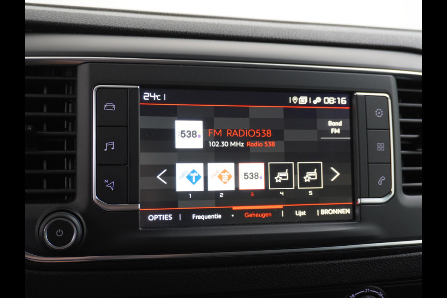 Peugeot Expert 2.0D 145pk XL L3H1 3-Persoons Navi Apple Carplay Android Auto Cruise Pdc 2X Schuifdeur Cruise DAB+ Bordherkenning WiFi Citroen Connect Regen/Lichtsensor Dodehoeksensor SpoorAssist Voorruit+Wisserverwarmd 1e Eigenaar Euro 6 370Nm koppel