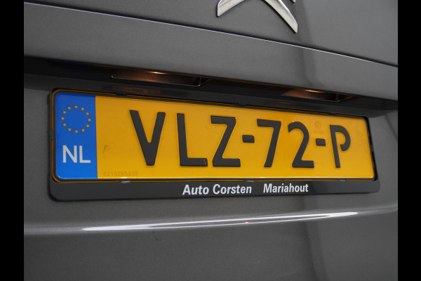 Citroën Jumpy 2.0D 145pk XL L3H1 3-Persoons Navi Apple Carplay Android Auto Cruise Pdc 2X Schuifdeur Cruise DAB+ Bordherkenning WiFi Citroen Connect Regen/Lichtsensor Dodehoeksensor SpoorAssist Voorruit+Wisserverwarmd 1e Eigenaar Euro 6 370Nm koppel