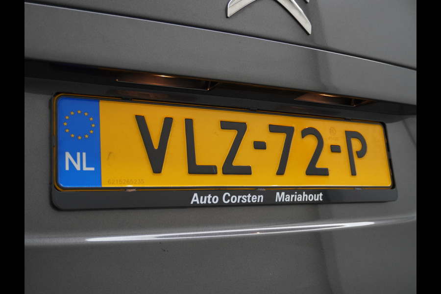 Opel Vivaro 2.0D 145pk XL L3H1 3-Persoons Navi Apple Carplay Android Auto Cruise Pdc 2X Schuifdeur Cruise DAB+ Bordherkenning WiFi Citroen Connect Regen/Lichtsensor Dodehoeksensor SpoorAssist Voorruit+Wisserverwarmd 1e Eigenaar Euro 6 370Nm koppel