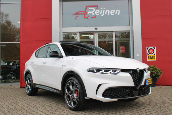 Alfa Romeo Tonale 1.5T 160PK Hybrid VELOCE | PANORAMISCH SCHUIF/KANTEL DAK | PREMIUM PACK: LEDEREN BEKLEDING/GEVENTILEERDE VOORSTOELEN/4-VOUDIG ELEKTRISCH VERSTELBARE LENDESTEUN VOORSTOELEN/HOOGGLANS ZWARTE RAAMOMLIJSTING/AMBIENT LIGHTING | TECHNOLOGY PACK: PARKEERWAARSCHUWING VOOR EN ACHTER/360° CAMERA/AUTOMATISCH INPARKEREN/ AUTONOMOUS DRIVING LEVEL 2: ADAPTIVE CRUISE CONTROL/LANE CENTERING ASSIST/TRAFFIC JAM ASSIST DODEHOEK DETECTIE AUTOMATISCH DIMMENDE BUITENSPIEGELS ELEKTRISCH BEDIENBARE ACHTERKLEP | WINTERPACK: STOELVERWARMING VOOR/STUURVERWARMING/VERWARMBARE RUITENSPROEIERS | HAR