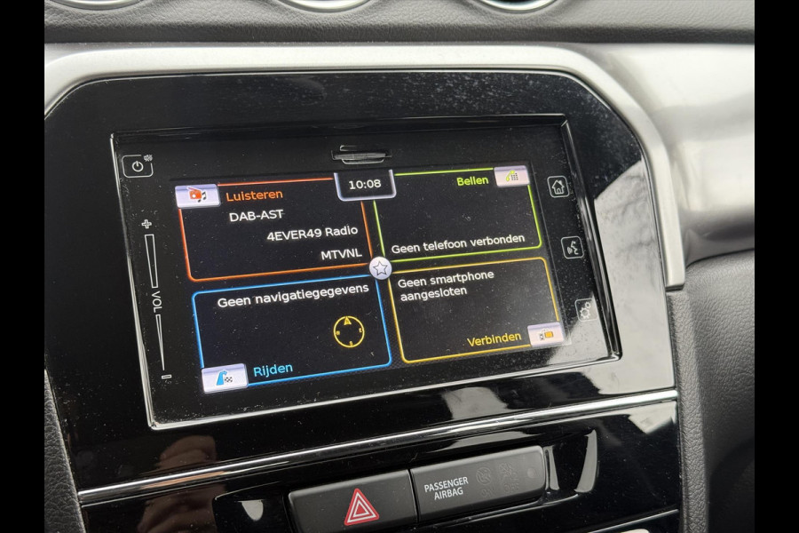 Suzuki Vitara 1.0 Boosterjet Select | Parkeersensoren, Stoelverwarming, Apple CarPlay/Android Auto, 17inch, Parkeercamera, Climate Control