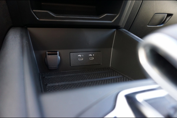 Renault Symbioz 1.6 FULL HYBRID 145PK Techno ALL - SEASONS | 4.333 KM!!