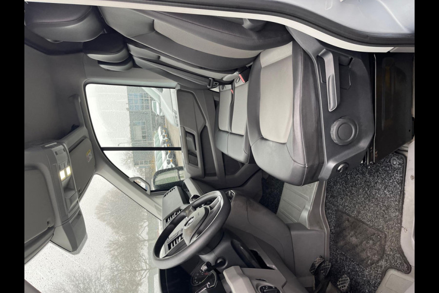Volkswagen Crafter 35 2.0 TDI L3H2 / App connect / dealer onderhouden / Navi