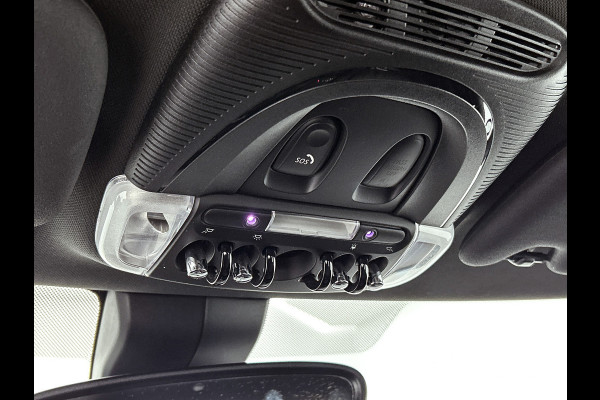 MINI Mini Electric S MINI Yours 135KW / 33 kWh Comfort plus / Driving Ass. / Leder / Navigatie / Pdc+Camera / Harman Kardon / 100% Elektrisch, 100% Stijlvol / Apk 05-2027