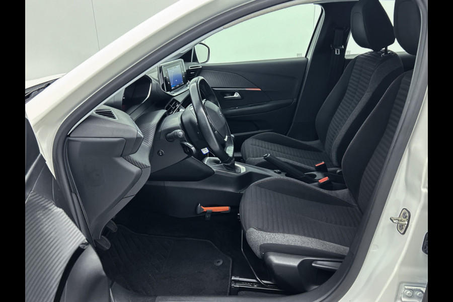 Peugeot 208 1.5 HDi 103PK Blue Active 5Drs. Airco / Navigatie / Lm.velgen / Pdc.A / Distributie vv bij 172Dkm / Apk 11-2026