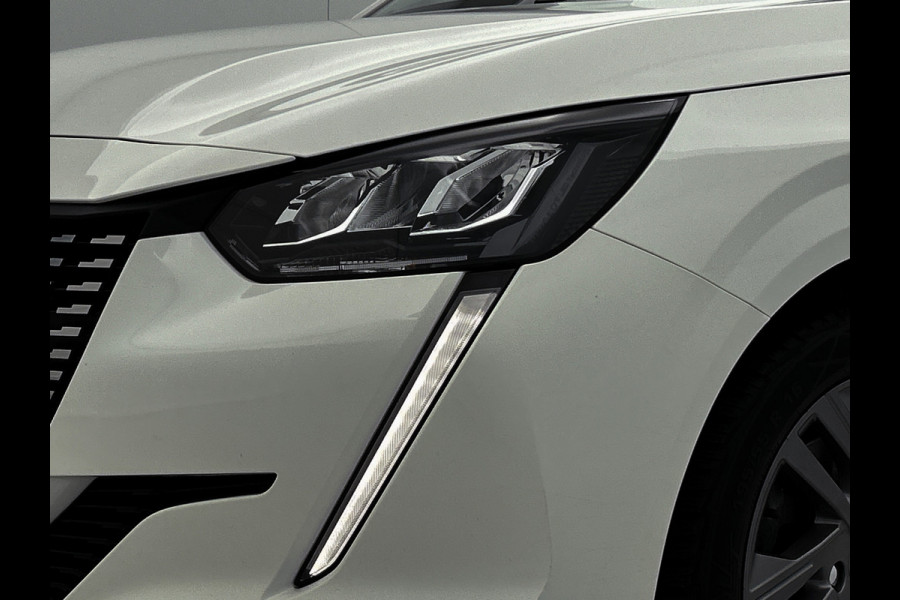 Peugeot 208 1.5 HDi 103PK Blue Active 5Drs. Airco / Navigatie / Lm.velgen / Pdc.A / Distributie vv bij 172Dkm / Apk 11-2026