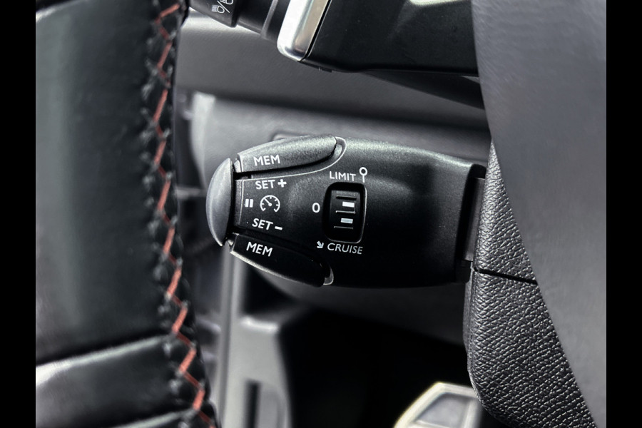 Peugeot 308 SW 1.5 HDi 131PK Automaat GT-Line / Panoramadak / Trekhaak / Xenon / Airco-ecc / 1/2 Leder / Apk 03-2026