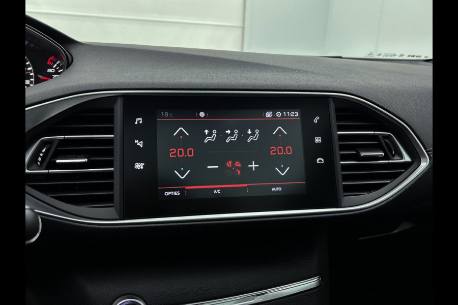 Peugeot 308 SW 1.5 HDi 131PK Automaat GT-Line / Panoramadak / Trekhaak / Xenon / Airco-ecc / 1/2 Leder / Apk 03-2026