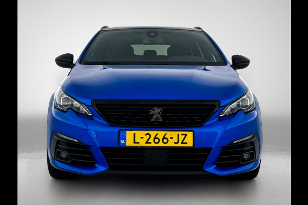 Peugeot 308 SW 1.2 131PK GT Automaat / Distributie vv.bij 102.000KM / Trekhaak / 1/2 Leder / Pdc+Camera / Navi./ Xenon / / Apk 06-2027